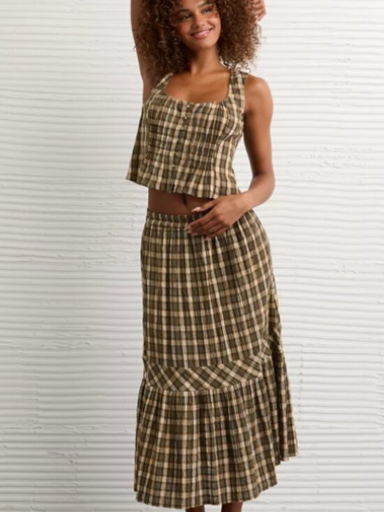 American Eagle Outfitters Dresses & Skirts - American Eagle Green Plaid Tiered Maxi Skirt Size XL
